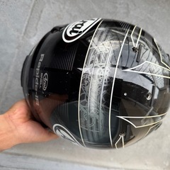 アライ　ヘルメットの画像