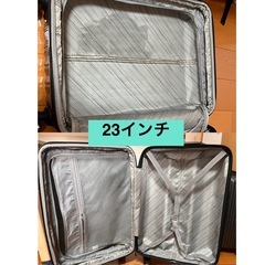 ★0円★スーツケース２つの画像