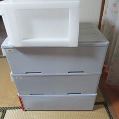 クローゼット等にも　収納ケース4個セットの画像