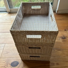 取引中　ニトリのカゴ3個の画像