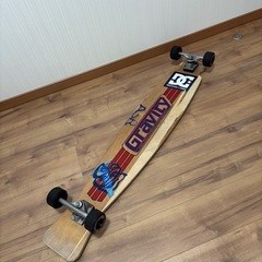 GRAVITY スケートボードの画像