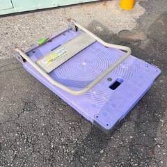 手押し　台車　ブレーキ付き　300kgの画像