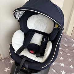 【早い者勝ち】使用年数2年半　コンビ　チャイルドシート　ネイビーの画像