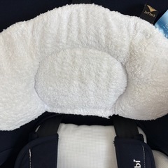 【早い者勝ち】使用年数2年半　コンビ　チャイルドシート　ネイビーの画像