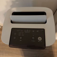 SHARP KI-HS40-W 加湿空気清浄機 ホワイト系 [適用畳数：18畳 /最大適用畳数(加湿)：12畳 /PM2.5対応]の画像