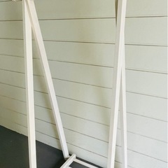 木製 ポールハンガーの画像