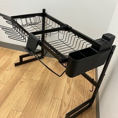 🉐美品　水切りラック🉐キッチンラック　シンク上　シンク　水切りカゴ　キッチン収納　伸縮　65cmの画像