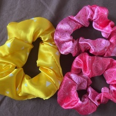 【お取引中】和柄シュシュの画像