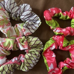 【お取引中】和柄シュシュの画像