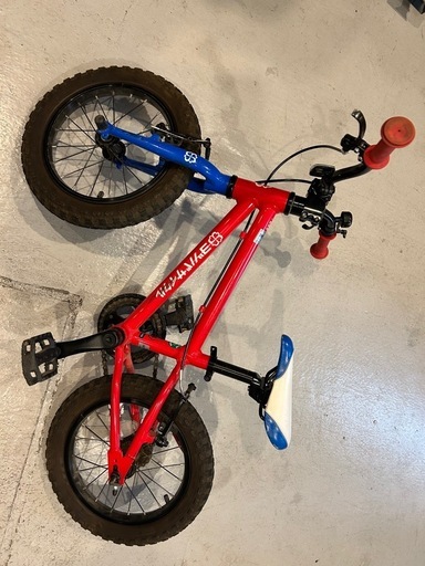 ヨツバサイクル ヒーローレッド 14インチ