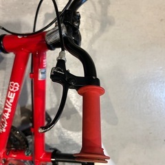 ヨツバサイクル ヒーローレッド 14インチの画像