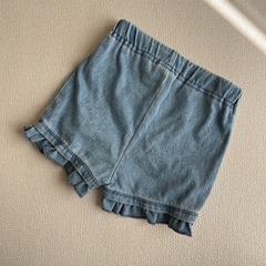 petit main フリル付きショートパンツ 80の画像
