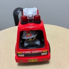 消防車のおもちゃの画像