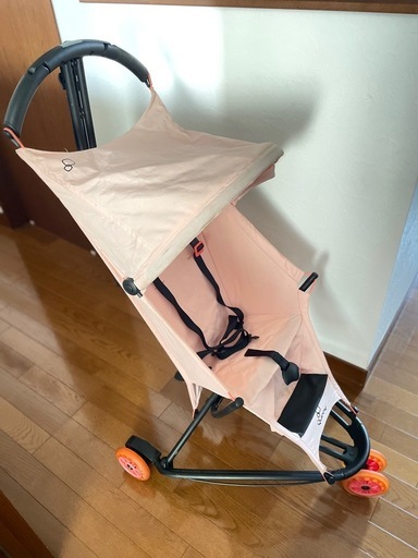 Quinny Yezz クイニージャズ 3輪ベビーカー　ピンク