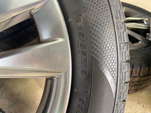 ls 460 純正ホイール　120 pcd スタッドレスタイヤ　アルファード40