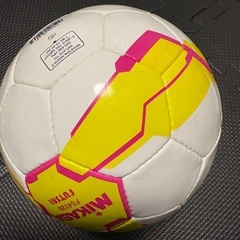 ミカサ（MIKASA）ALMUNDOフットサルボール 4号の画像