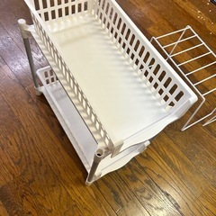 収納ラックの画像