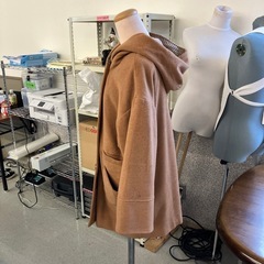 K2511-026 Hunch ダッフルコート Mサイズ キャメル ほつれ汚れ有りの画像