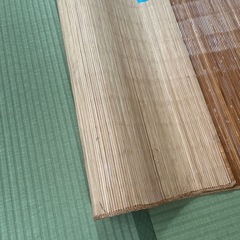 藤製カーペット
の画像