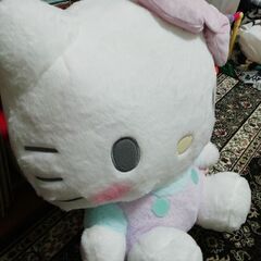 キティちゃん　ふわふわぬいぐるみ　新品の画像
