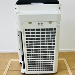 【KC-E50:元値22,000円】SHARP 空気清浄機 ホワイトの画像