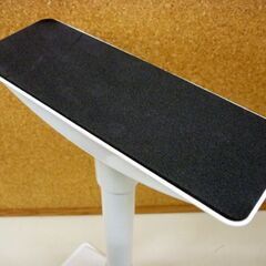 ☆家具転倒防止 伸縮棒 突っ張り棒 2点セット 長さ400mm～630mm ホワイト 地震対策 家具の固定 つっぱり棒 札幌市 豊平区 平岸店の画像