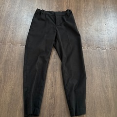 子供用スーツ　ジャケット紺　シャツ、ネクタイ付の画像