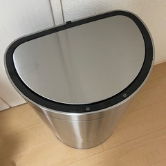 自動開閉　ゴミ箱　シルバー　45Lの画像
