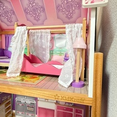 美品:KidKraftドールハウスの画像