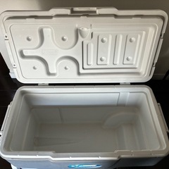 コールマンクーラーボックスの画像