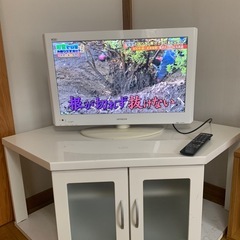 テレビ台と26型テレビセットですの画像
