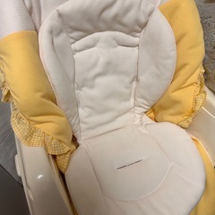 ベビーラック、ベビーチェアの画像