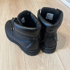 CECIL McBEE ブーツの画像