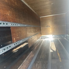 中古アルミコンテナの画像