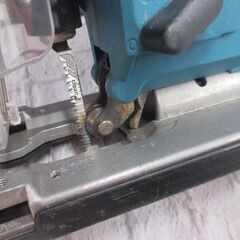 マキタ makita JV103D ジグソー バッテリ10.8V一個/充電器 【ハンズクラフト宜野湾店】の画像