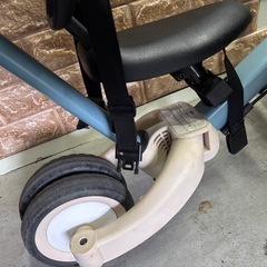 子供用三輪車の画像