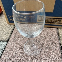 ワイングラスの画像