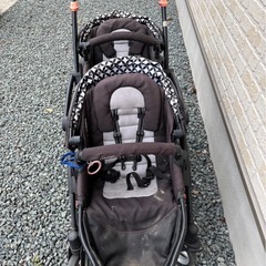 ベビーカー　2人用の画像