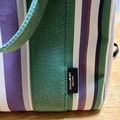 ヴィオラドーロバカンスストライプトートバッグの画像