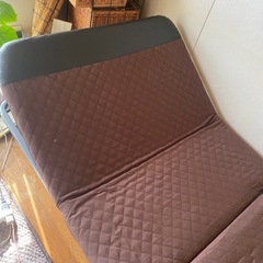 折りたたみパイプベッド
の画像