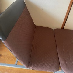 折りたたみパイプベッド
の画像
