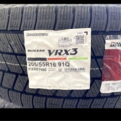 BLIZZAK VRX3 205/55R16 16インチアウディA3の画像