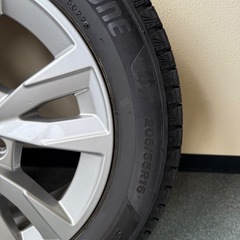 BLIZZAK VRX3 205/55R16 16インチアウディA3の画像