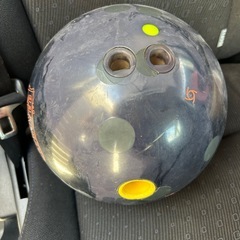 ボーリングボールの画像