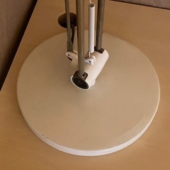 デスクライト　照明　卓上
　の画像