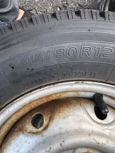 145R12 ホイール付きスタッドレス　トーヨータイヤ