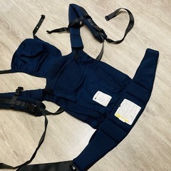 2527.定価1.8万円 コランハグ ライト 抱っこ紐 Aprica アップリカ 新生児0カ月～36カ月（体重15kg）まで　ネイビー 赤ちゃん 子供 抱っこ紐  　の画像