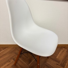 イームズチェア りぷろだくとリプロダクトの画像