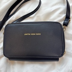 petite robe noireの画像