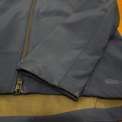 マムートソフトシェルジャケット　RN117481 （ブルー
）の画像